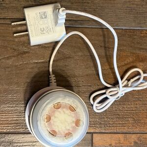 NWOT Clarisonic MIA fit face/skin scrubber